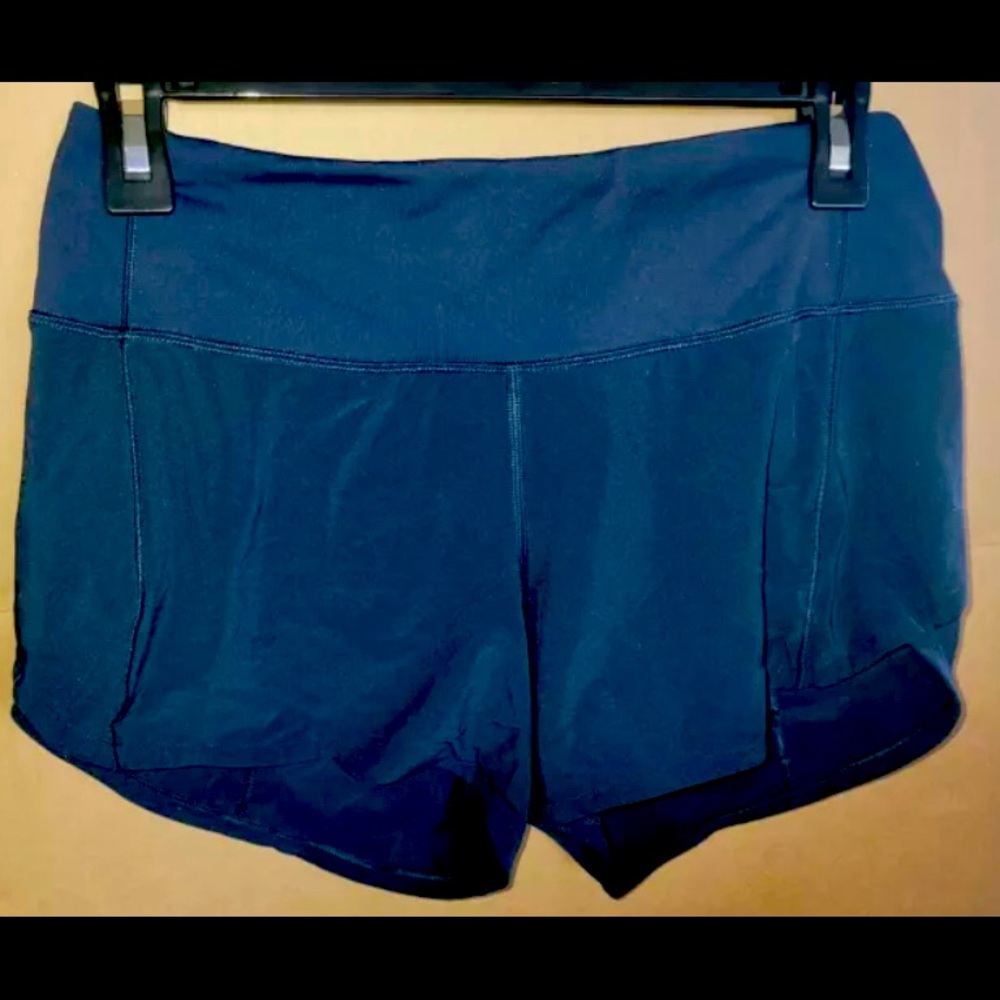 LULULEMON Speed Up MR Short Size 4 Tall - 4" Inseam - True Navy Blue